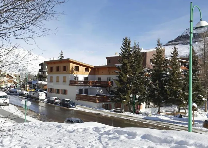 3 Pieces Avec Terrasse, Proche Des Pistes Pour 6 Personnes - Fr-1-516-167 * Les Deux Alpes